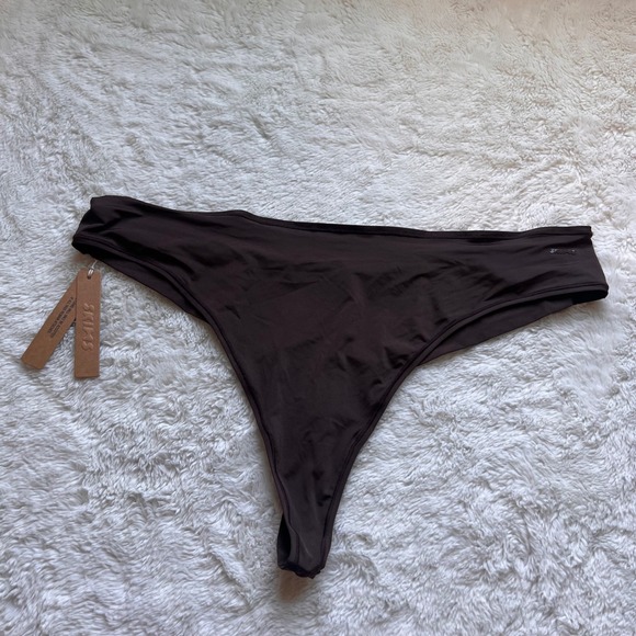 SKIMS Other - Skims Body Thong Espresso Brown PN-THG-2867 Women's Size 3X New